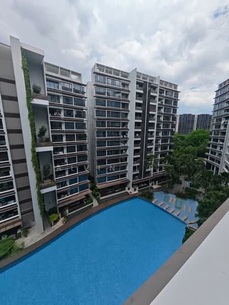 D'Nest, 131 Pasir Ris Grove, 4 Bedrooms, 1,270 sqft, Condominium For Sale, by Alvin Lee, 500188180 - Exterior - PropertyGuru.com.sg