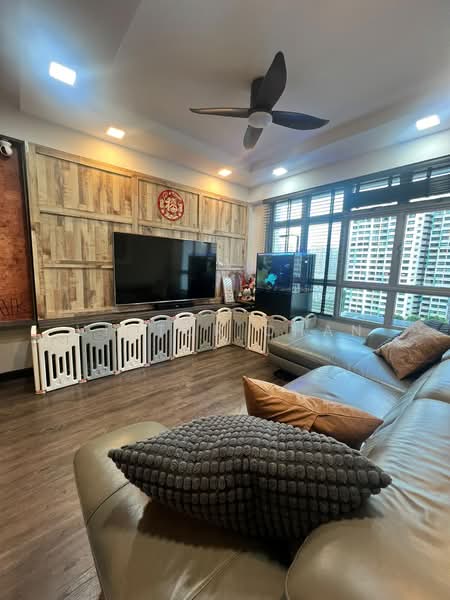 453C Fernvale Road, 453C Fernvale Road, 2 Bedrooms, 990 sqft, HDB Flat For Sale, by Victor Chan, 500188186 - Living Room - PropertyGuru.com.sg