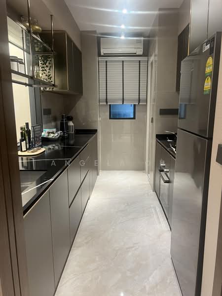 Chuan Park, 240 Lorong Chuan, 3 Bedrooms, 1,206 sqft, Condominium For Sale, by Angela Oh, 500188196 - Kitchen - PropertyGuru.com.sg