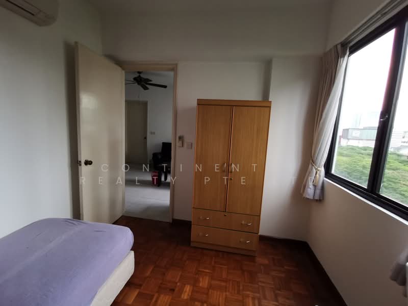Central Green, 5 Jalan Membina, 2 Bedrooms, 775 sqft, Condominium For Rent, by DELIA, 500188199 - Bedroom - PropertyGuru.com.sg