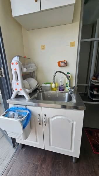 Zervex, 8 Ubi Road 2, , Light Industrial (B1) For Rent, by Christopher Chow, 500188200 - CommercialGuru.com.sg