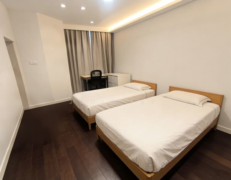Newly renovated 2.5 storey 5 bedrooms Semi-D for rent, , 6 Bedrooms, 3,600 sqft, Semi-Detached House For Rent, by Jodia Tay, 500188218 - Bedroom - PropertyGuru.com.sg