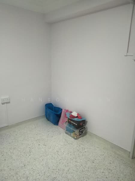 15 Bedok South Road, 15 Bedok South Road, Room Rental, 100 sqft, HDB Flat For Rent, by Hanson Chan, 500188239 - Interior - PropertyGuru.com.sg