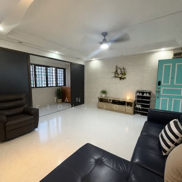 505 Jelapang Road, 505 Jelapang Road, 3 Bedrooms, 1,313 sqft, HDB Flat For Sale, by Tan Kok Keong John, 500188247 - Living Room - PropertyGuru.com.sg