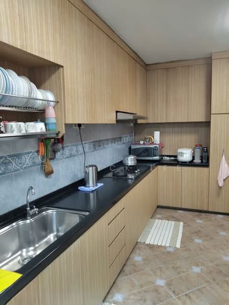 865 Yishun Street 81, 865 Yishun Street 81, 3 Bedrooms, 1,313 sqft, HDB Flat For Sale, by Patrick Lee, 500188262 - Kitchen - PropertyGuru.com.sg
