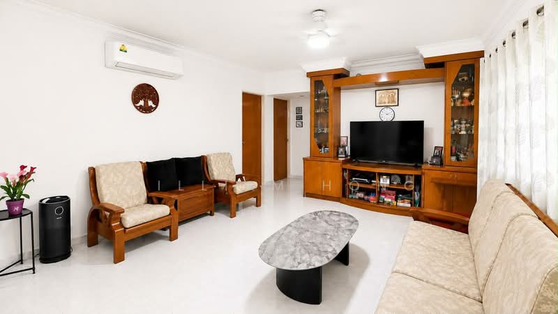 618 Choa Chu Kang North 7, 618 Choa Chu Kang North 7, 3 Bedrooms, 1,151 sqft, HDB Flat For Sale, by William Hong, 500188266 - Living Room - PropertyGuru.com.sg