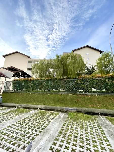 621 Yishun Ring Road, 621 Yishun Ring Road, 3 Bedrooms, 1,130 sqft, HDB Flat For Sale, by Jason Chew, 500188277 - Reputable Sec School just minutes walk - PropertyGuru.com.sg