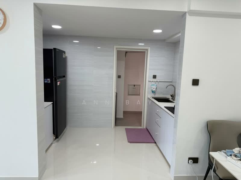 Regent Grove, 52 Choa Chu Kang North 7, 3 Bedrooms, 1,173 sqft, Condominium For Rent, by Ann Bay, 500188288 - Kitchen - PropertyGuru.com.sg