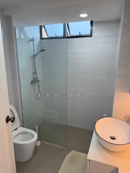 Regent Grove, 52 Choa Chu Kang North 7, 3 Bedrooms, 1,173 sqft, Condominium For Rent, by Ann Bay, 500188288 - Bathroom - PropertyGuru.com.sg