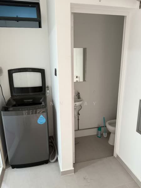 Regent Grove, 52 Choa Chu Kang North 7, 3 Bedrooms, 1,173 sqft, Condominium For Rent, by Ann Bay, 500188288 - Bathroom - PropertyGuru.com.sg