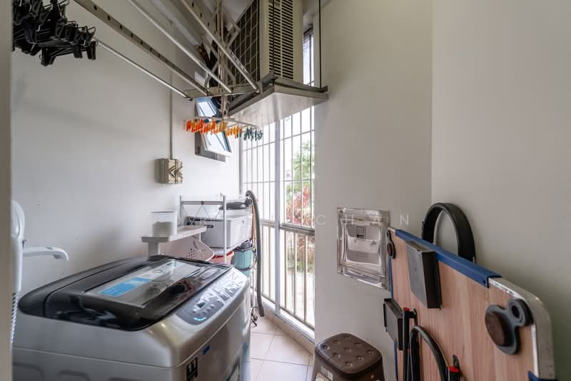 Eng Kong Green, 33 Eng Kong Crescent, 3 Bedrooms, 1,044 sqft, Condominium For Sale, by Adriel Chan, 500188291 - Interior - PropertyGuru.com.sg