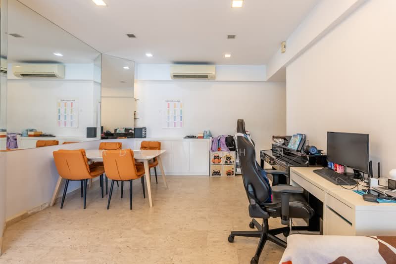 Eng Kong Green, 33 Eng Kong Crescent, 3 Bedrooms, 1,044 sqft, Condominium For Sale, by Adriel Chan, 500188291 - Interior - PropertyGuru.com.sg