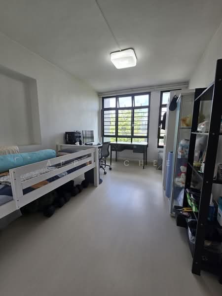 581 Woodlands Drive 16, 581 Woodlands Drive 16, 3 Bedrooms, 1,409 sqft, HDB Flat For Sale, by Apple Chee, 500188293 - Bedroom - PropertyGuru.com.sg