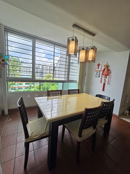 581 Woodlands Drive 16, 581 Woodlands Drive 16, 3 Bedrooms, 1,409 sqft, HDB Flat For Sale, by Apple Chee, 500188293 - Dining Room - PropertyGuru.com.sg