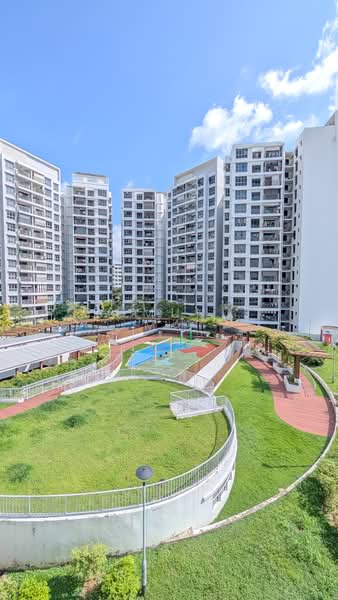 348D Yishun Avenue 11, 348D Yishun Avenue 11, 4 Bedrooms, 1,206 sqft, HDB Flat For Sale, by Edmund Ma, 500188295 - Exterior - PropertyGuru.com.sg