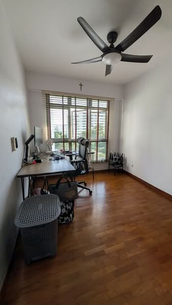 348D Yishun Avenue 11, 348D Yishun Avenue 11, 4 Bedrooms, 1,206 sqft, HDB Flat For Sale, by Edmund Ma, 500188295 - Bedroom 2 - PropertyGuru.com.sg