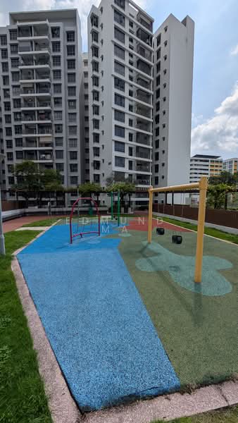 348D Yishun Avenue 11, 348D Yishun Avenue 11, 4 Bedrooms, 1,206 sqft, HDB Flat For Sale, by Edmund Ma, 500188295 - Exterior - PropertyGuru.com.sg