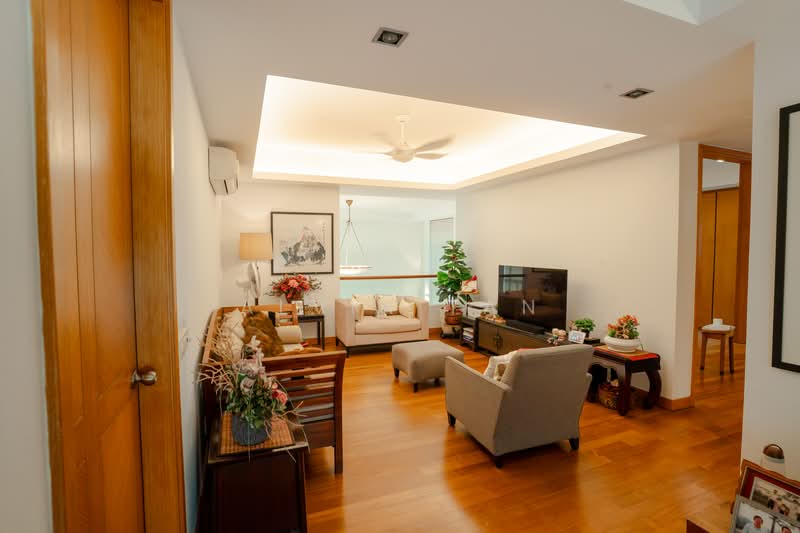 Bungalow In Frankel, , 5 Bedrooms, 5,000 sqft, Bungalow House For Sale, by Alvin Tan, 500188300 - Living Room - PropertyGuru.com.sg
