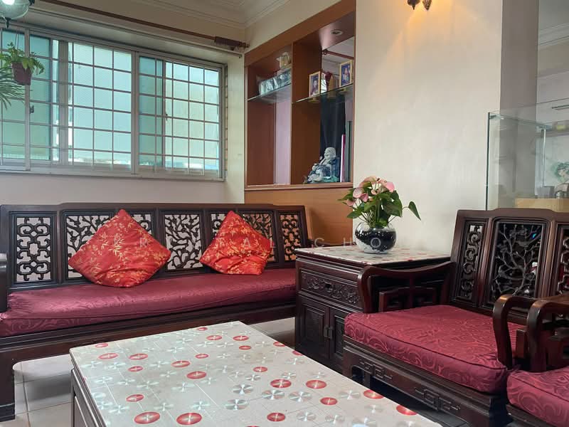 367 Woodlands Avenue 5, 367 Woodlands Avenue 5, 3 Bedrooms, 1,334 sqft, HDB Flat For Sale, by Krystal Chong, 500188307 - Living Room - PropertyGuru.com.sg