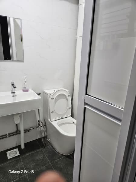 828 Yishun Street 81, 828 Yishun Street 81, 4 Bedrooms, 1,528 sqft, HDB Flat For Sale, by Raymond Seah, 500188330 - Bathroom - PropertyGuru.com.sg