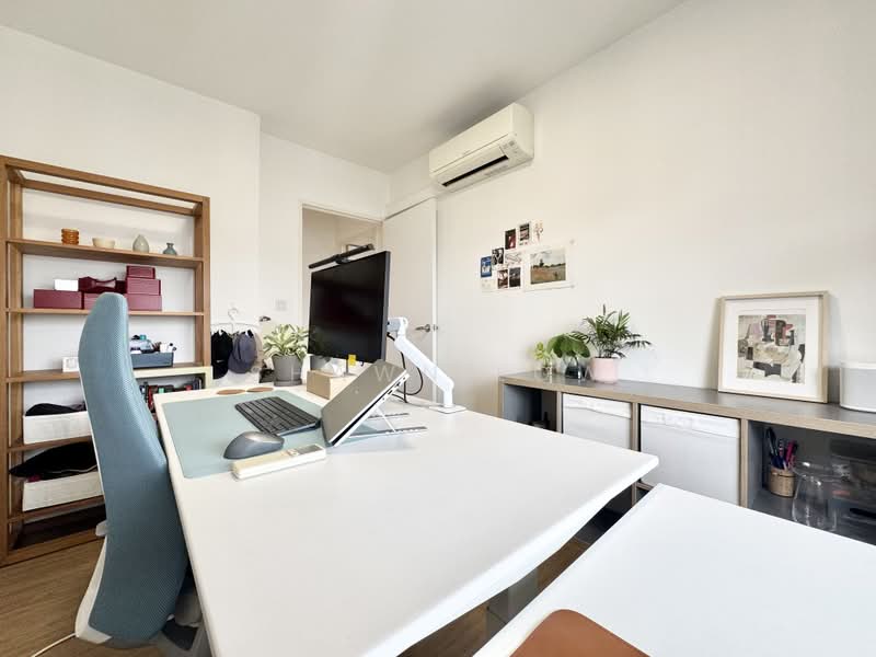73A Redhill Road, 73A Redhill Road, 3 Bedrooms, 1,238 sqft, HDB Flat For Sale, by Shawn Low, 500188336 - Common Bedroom - PropertyGuru.com.sg