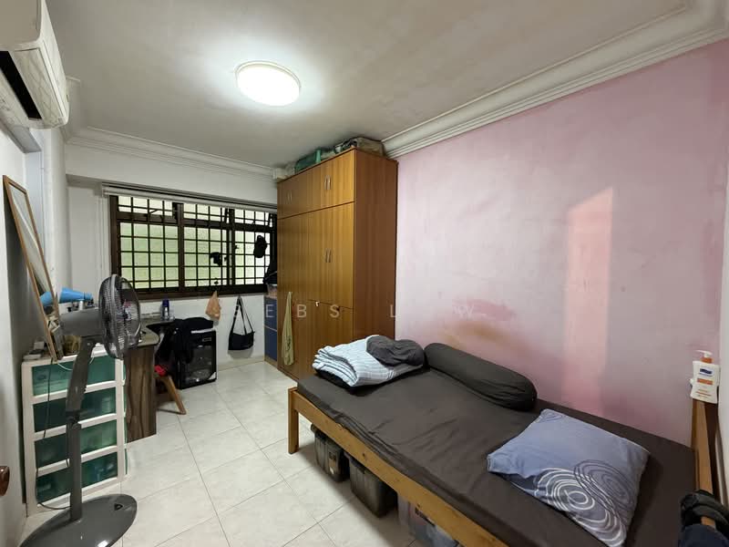 532 Woodlands Drive 14, 532 Woodlands Drive 14, 3 Bedrooms, 1,141 sqft, HDB Flat For Sale, by Sebs Low, 500188339 - Bedroom - PropertyGuru.com.sg