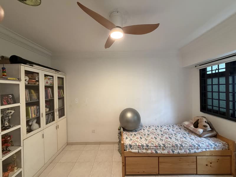 532 Woodlands Drive 14, 532 Woodlands Drive 14, 3 Bedrooms, 1,141 sqft, HDB Flat For Sale, by Sebs Low, 500188339 - Bedroom - PropertyGuru.com.sg