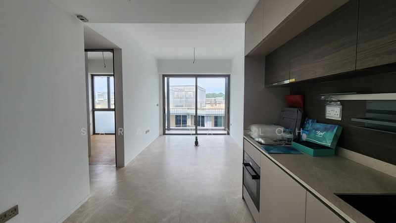 The Reef at King's Dock, 10 Harbourfront Avenue, 2 Bedrooms, 732 sqft, Condominium For Rent, by Sarah Yan Loh, 500188340 - Living Room - PropertyGuru.com.sg