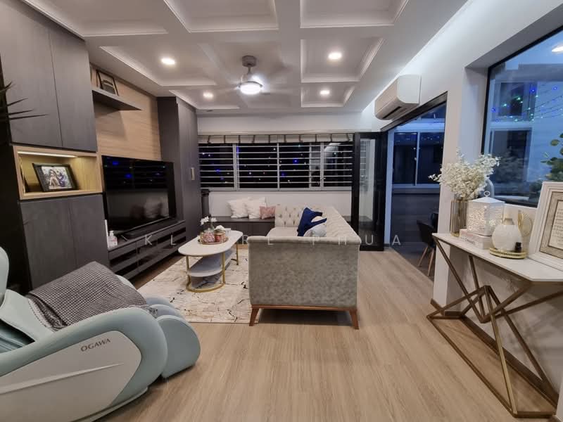 387 Yishun Ring Road, 387 Yishun Ring Road, 4 Bedrooms, 1,572 sqft, HDB Flat For Sale, by Klaire Phua, 500188343 - Living Room - PropertyGuru.com.sg