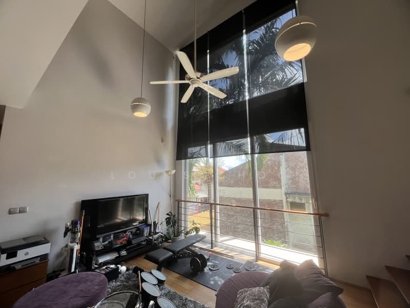Upper Changi Road (Peakview Estate), UPPER CHANGI ROAD, 5 Bedrooms, 2,863 sqft, Corner Terrace For Sale, by Louis Choo, 500188345 - Living Room - PropertyGuru.com.sg