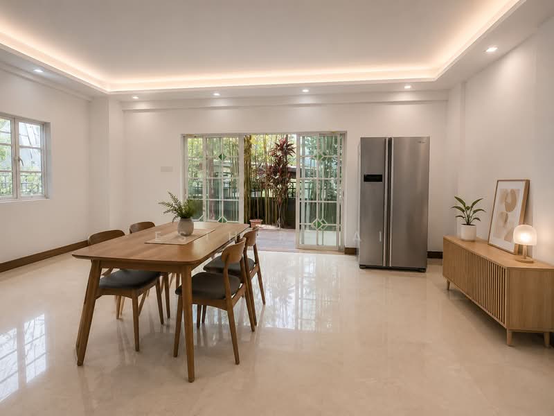 Semi D Resort Living Brand New A&A done, , 5 Bedrooms, 7,382 sqft, Semi-Detached House For Rent, by Esther Cai, 500188346 - Dining Room - PropertyGuru.com.sg