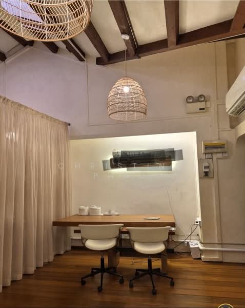 Beauty Nail Shop at Haji Lane for takeover, Haji Lane, 450 sqft, Shop / Shophouse For Rent, by Christina Phau, 500188347 - Interior - CommercialGuru.com.sg