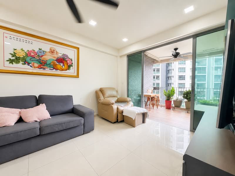 475D Upper Serangoon Crescent, 475D Upper Serangoon Crescent, 3 Bedrooms, 990 sqft, HDB Flat For Sale, by Figo Aw, 500188369 - Living Room - PropertyGuru.com.sg