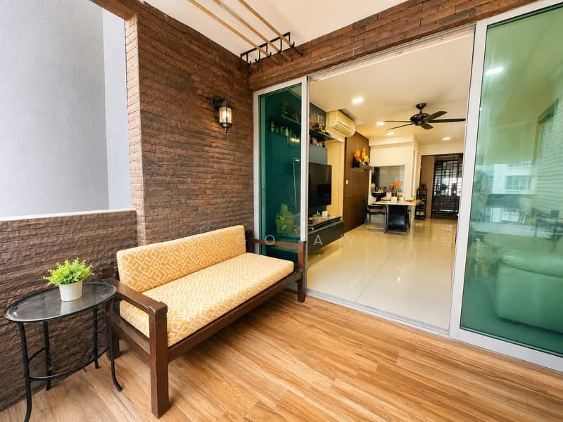 475D Upper Serangoon Crescent, 475D Upper Serangoon Crescent, 3 Bedrooms, 990 sqft, HDB Flat For Sale, by Figo Aw, 500188369 - Balcony - PropertyGuru.com.sg