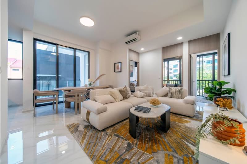 K Suites, 21 Lorong K Telok Kurau, 4 Bedrooms, 1,130 sqft, Apartment For Rent, by Ken Poh, 500188378 - Living Room - PropertyGuru.com.sg