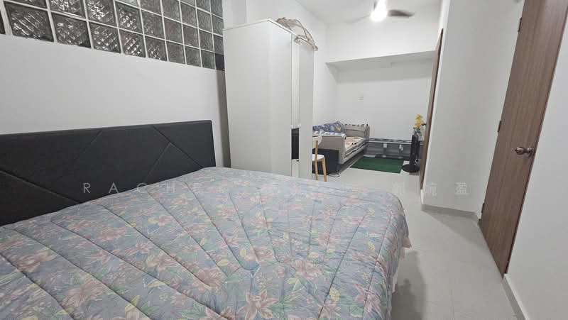 3mins walk to Bayshore MRT (Semi-D at Upper East Coast Rd), , Room Rental, 200 sqft, Semi-Detached House For Rent, by Rachel Quek ้ญๅฉ็, 500188380 - Bedroom - PropertyGuru.com.sg