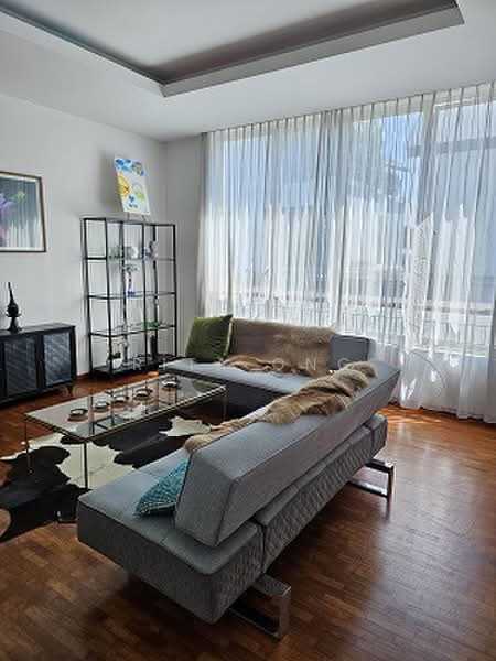 Dyson Road, Dyson Road, 6 Bedrooms, 3,800 sqft, Semi-Detached House For Sale, by Rita Ong, 500188381 - 2nd Floor Family Area - PropertyGuru.com.sg