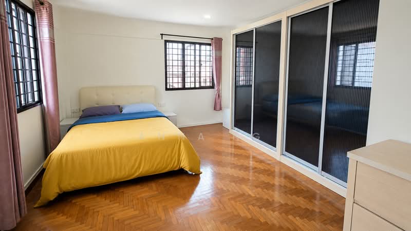 Simon Place, Simon Place, 4 Bedrooms, 4,300 sqft, Terraced House For Sale, by Anna Ng, 500188384 - Bedroom - PropertyGuru.com.sg