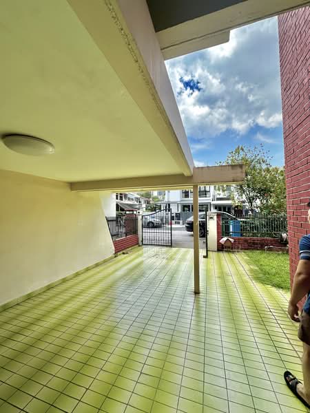 Faber Hills Estate, Faber Park, 6 Bedrooms, 2,300 sqft, Corner Terrace For Rent, by Jonathan Phay, 500188388 - Car Porch - PropertyGuru.com.sg