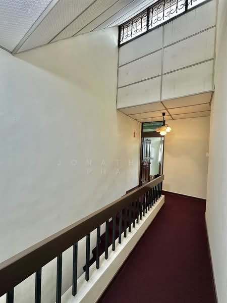 Faber Hills Estate, Faber Park, 6 Bedrooms, 2,300 sqft, Corner Terrace For Rent, by Jonathan Phay, 500188388 - 2F Corridor - PropertyGuru.com.sg