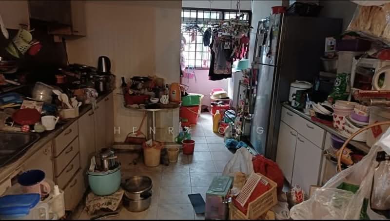 831 Hougang Central, 831 Hougang Central, 3 Bedrooms, 1,119 sqft, HDB Flat For Sale, by Henry Ong, 500188390 - Kitchen - PropertyGuru.com.sg