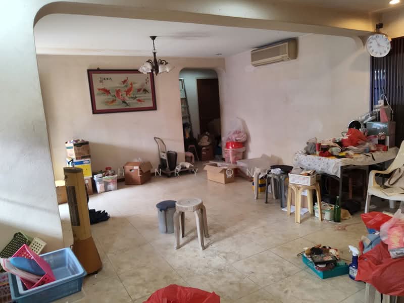 831 Hougang Central, 831 Hougang Central, 3 Bedrooms, 1,119 sqft, HDB Flat For Sale, by Henry Ong, 500188390 - Living Room - PropertyGuru.com.sg
