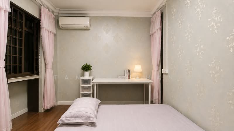 663B Jurong West Street 65, 663B Jurong West Street 65, 3 Bedrooms, 1,184 sqft, HDB Flat For Sale, by Tan Hui Shan, 500188393 - Bedroom - PropertyGuru.com.sg