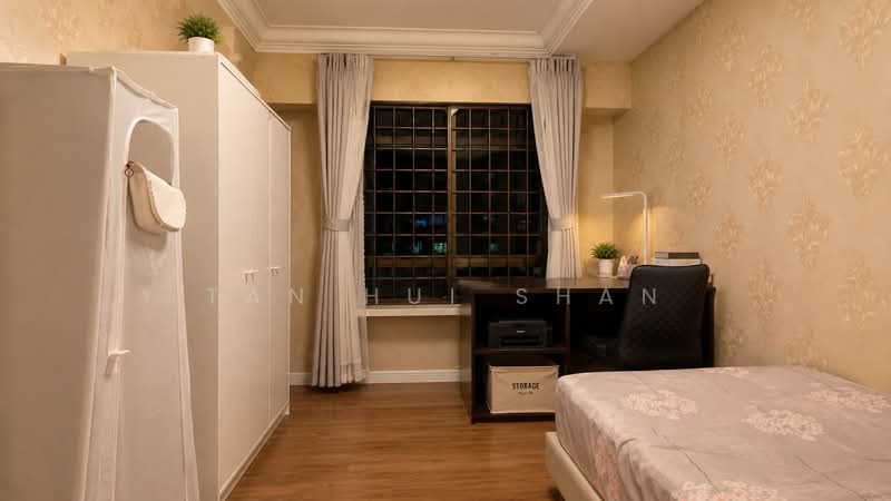 663B Jurong West Street 65, 663B Jurong West Street 65, 3 Bedrooms, 1,184 sqft, HDB Flat For Sale, by Tan Hui Shan, 500188393 - Bedroom - PropertyGuru.com.sg