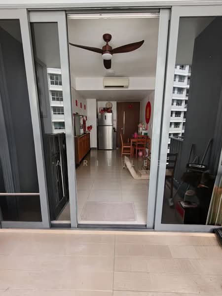 Parc Centros, 80 Punggol Central, 1 Bedroom, 473 sqft, Condominium For Sale, by April Lee, 500188397 - Living - PropertyGuru.com.sg