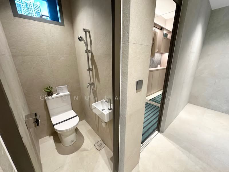 Promenade Peak, 1 Zion Road, 4 Bedrooms, 1,421 sqft, Condominium For Sale, by Chong Lay Guan, 500188398 - Bathroom - PropertyGuru.com.sg