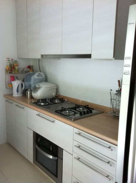 515B Tampines Central 7, 515B Tampines Central 7, 3 Bedrooms, 1,200 sqft, HDB Flat For Rent, by Linda Png, 500188403 - Kitchen - PropertyGuru.com.sg
