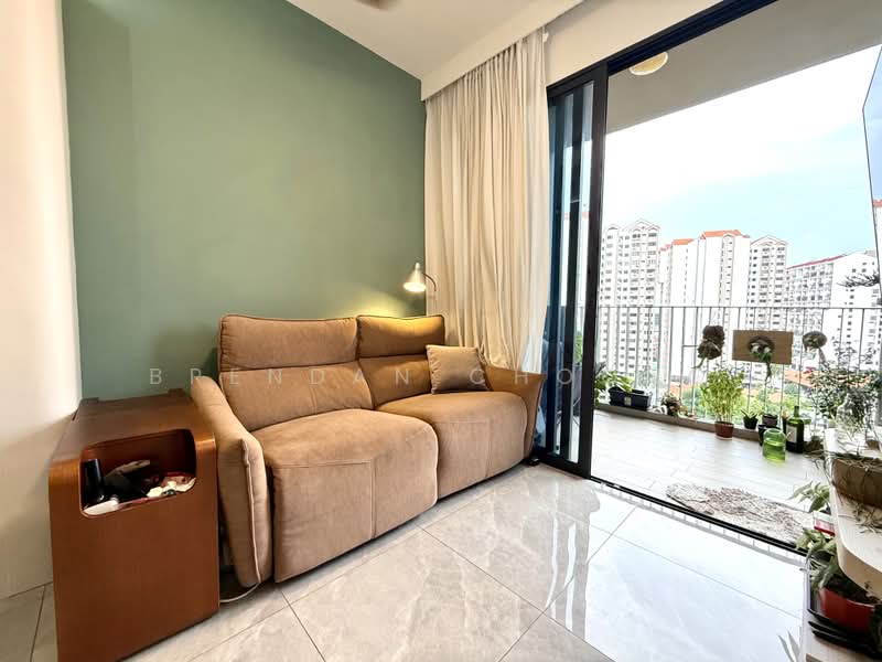 The Garden Residences, 1 Serangoon North View, 2 Bedrooms, 614 sqft, Condominium For Sale, by Brendan Choong, 500188407 - Living Room - PropertyGuru.com.sg