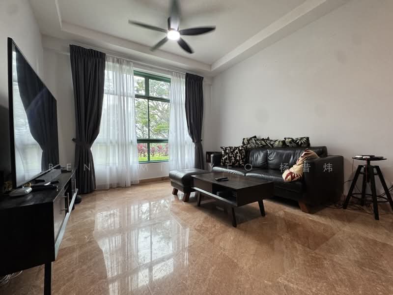 Changi Court, 700 Upper Changi Road East, 2 Bedrooms, 969 sqft, Condominium For Sale, by Benjamin Yeo 杨昔炜, 500188408 - Living Room - PropertyGuru.com.sg
