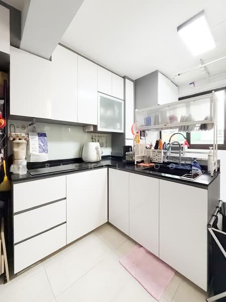 17 Marsiling Lane, 17 Marsiling Lane, 3 Bedrooms, 807 sqft, HDB Flat For Sale, by Rachel Koo, 500188414 - Kitchen - PropertyGuru.com.sg